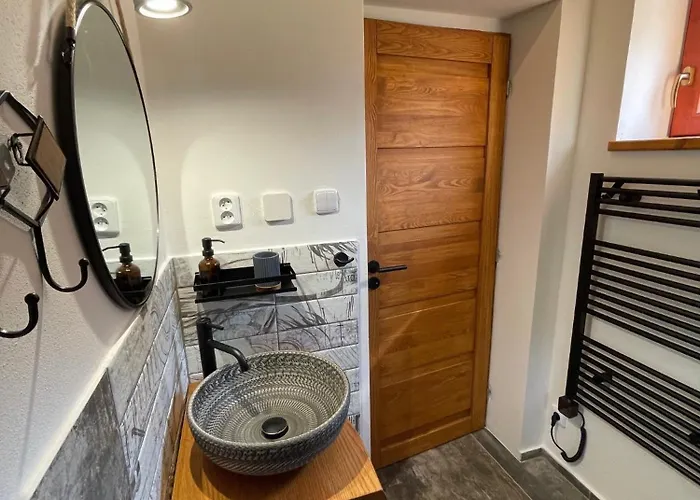 Сasa de vacaciones Sunrise Tiny House Malesov